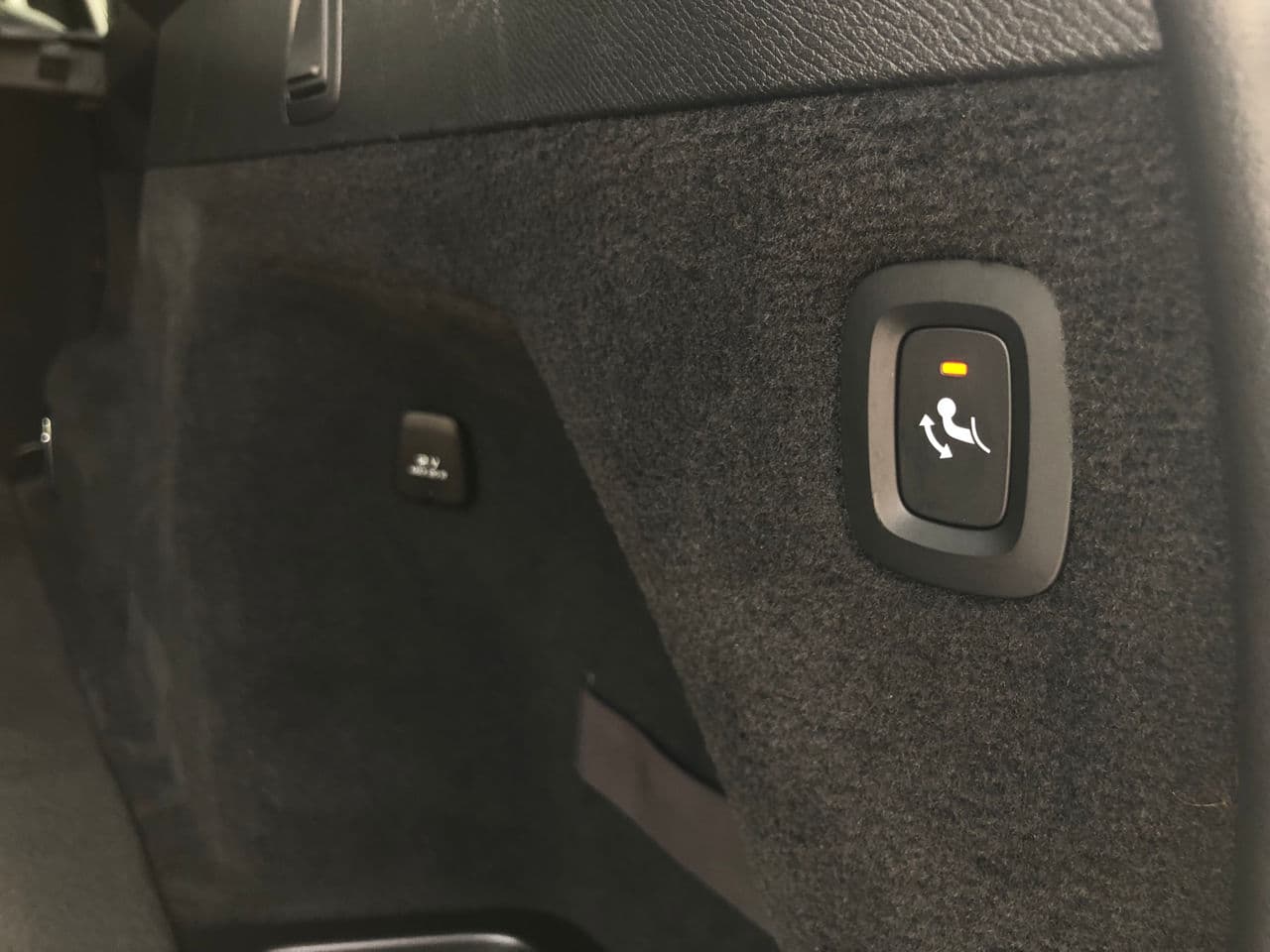 Volvo XC 90 2016 — Миниатюра 16