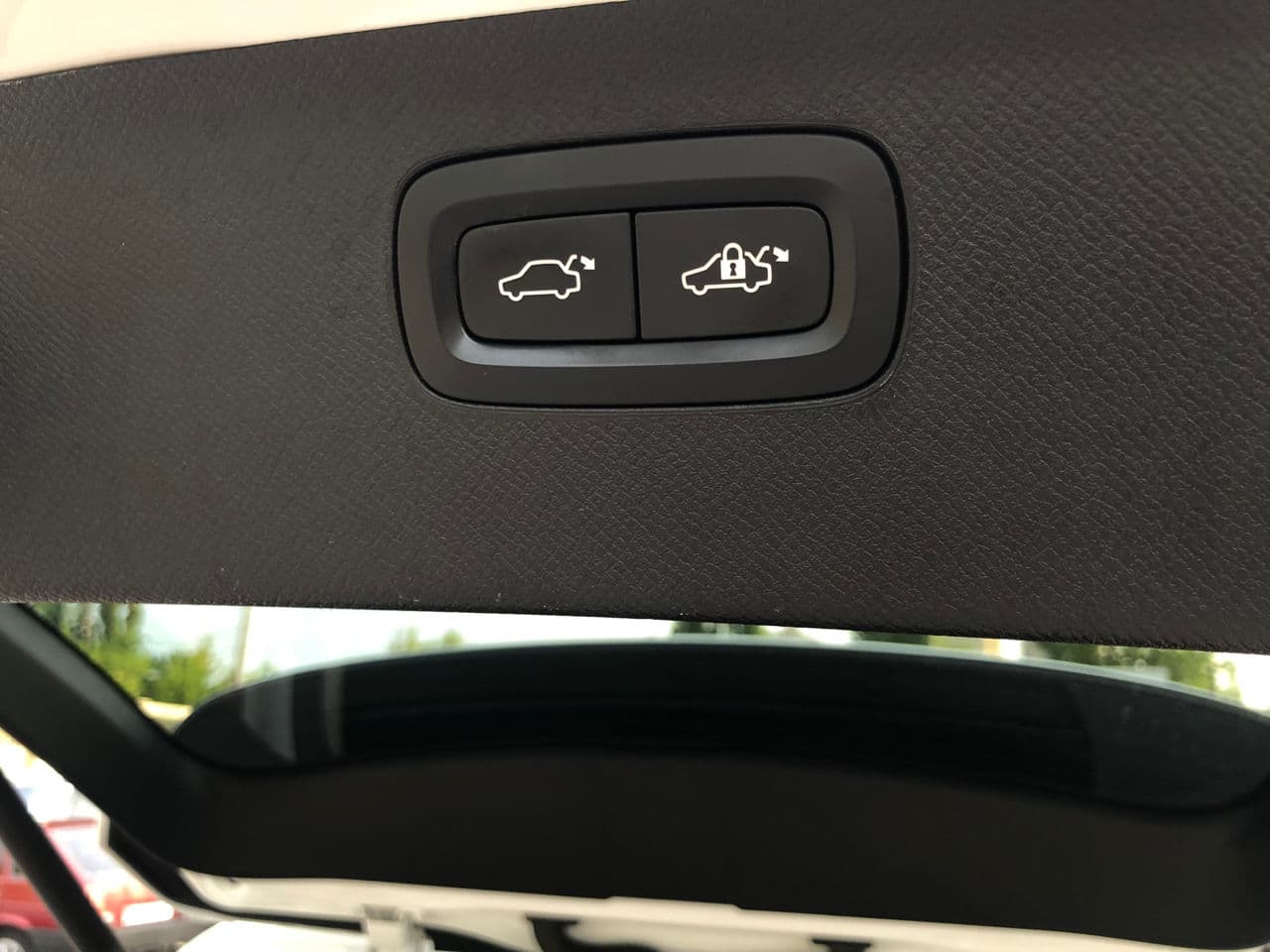 Volvo XC 90 2016 — Миниатюра 18