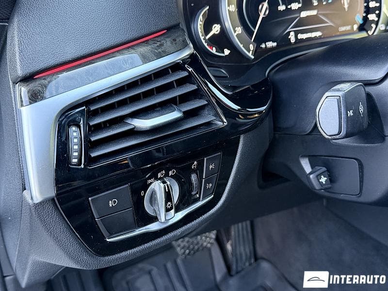 BMW 530e 2017 — Миниатюра 11