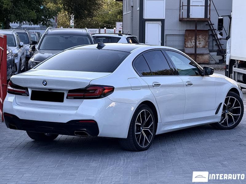 BMW 530e 2017 — Миниатюра 4