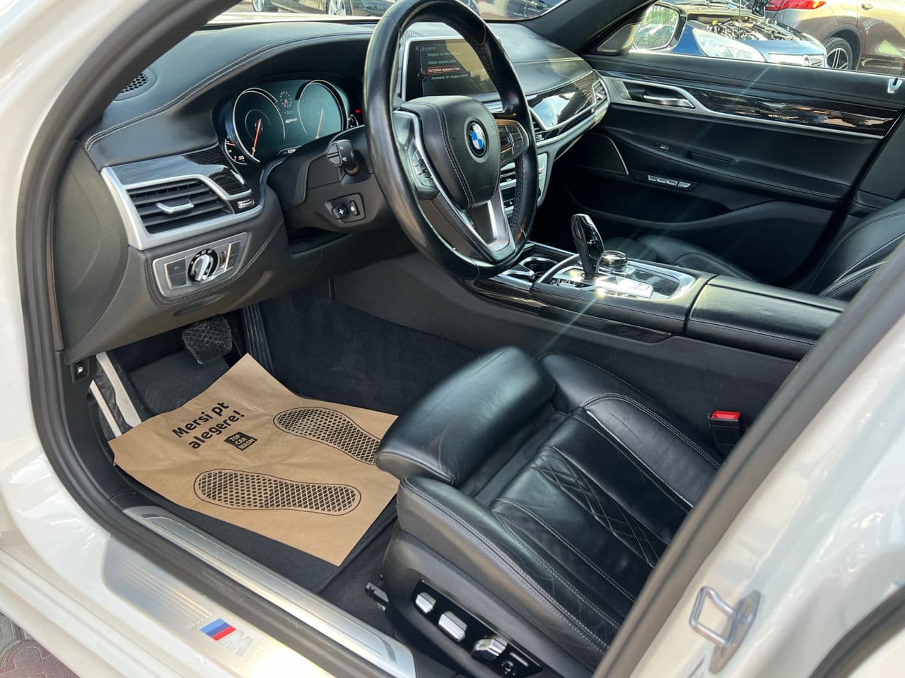 BMW 740e 2017 — Миниатюра 6