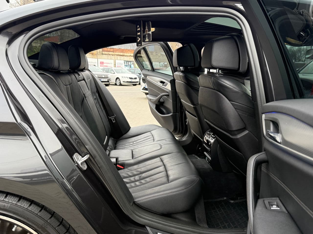 BMW 525 2017 — Миниатюра 18