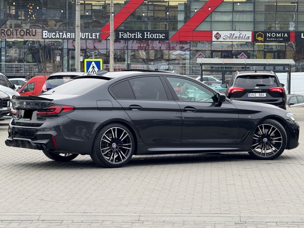 BMW 525 2017 — Миниатюра 3