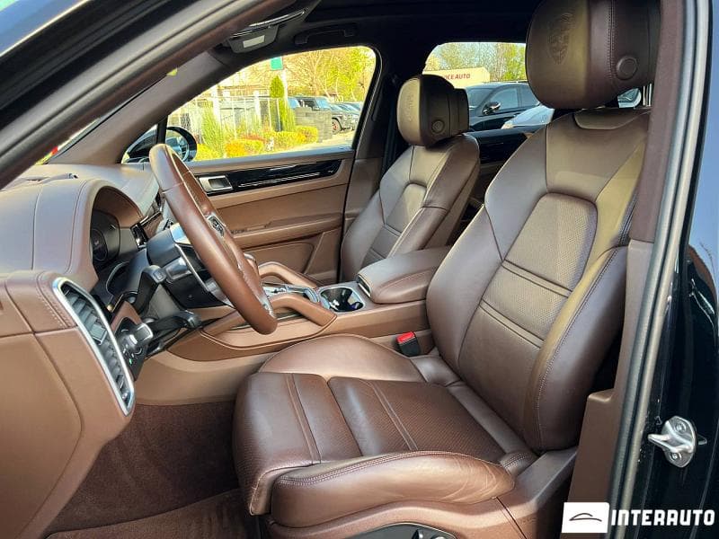 2022 Porsche Cayenne E-Hybrid — Miniatură 8