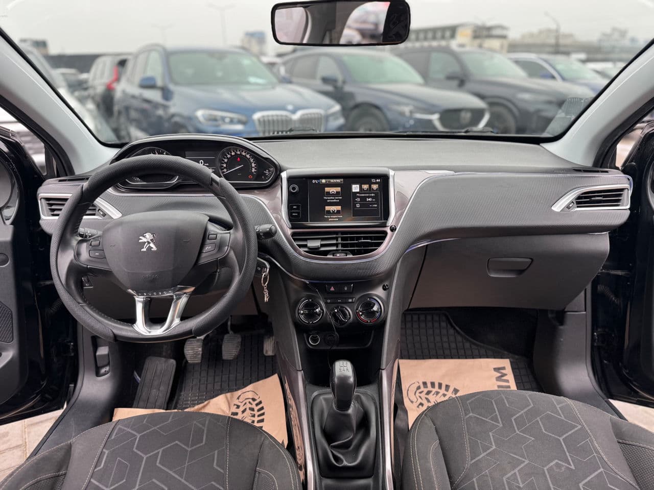 Peugeot 2008 2014 — Миниатюра 6