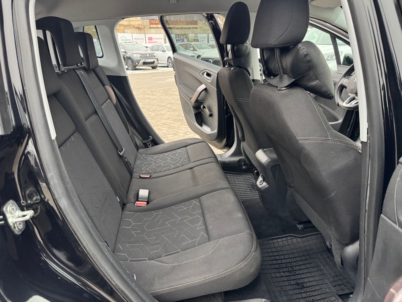 Peugeot 2008 2014 — Миниатюра 13