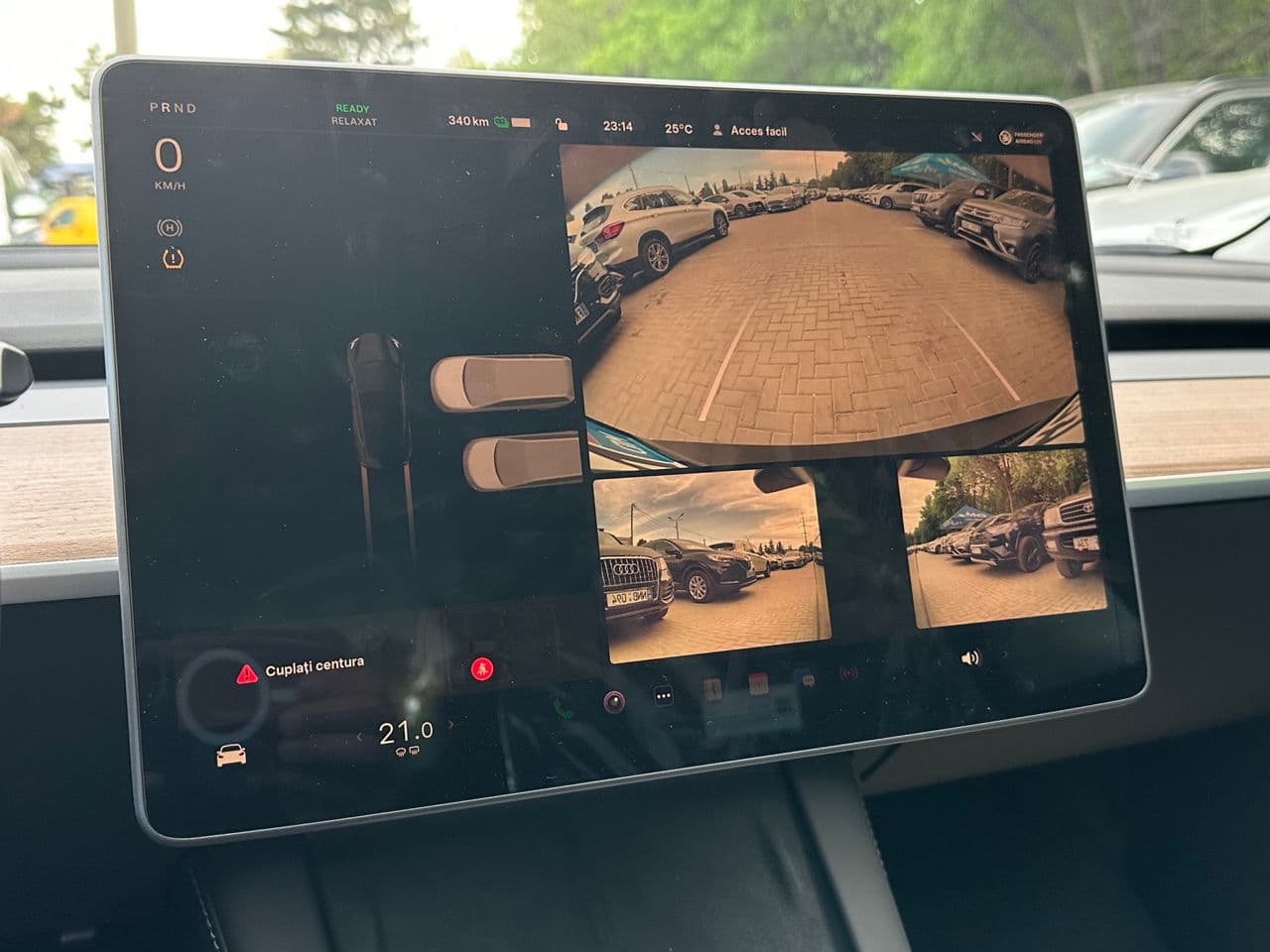 Tesla Model 3 2023 — Миниатюра 11