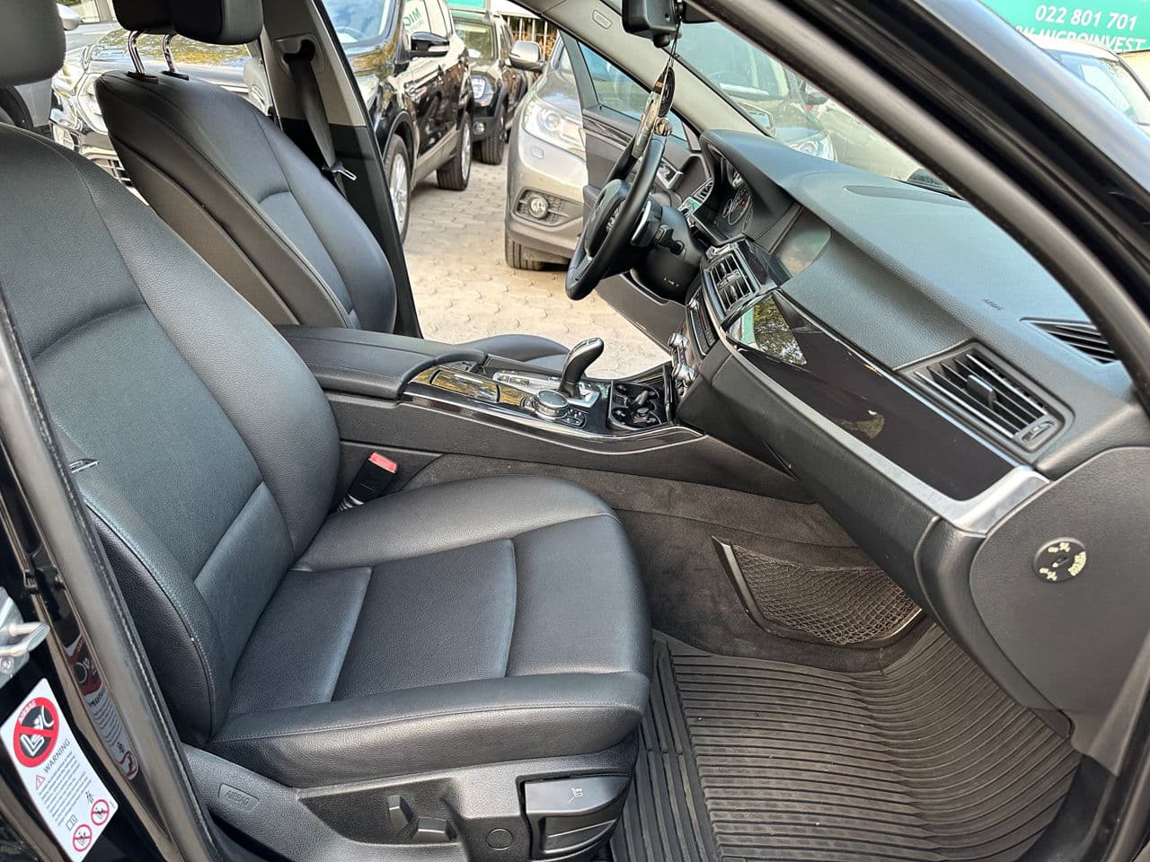 BMW 520 2011 — Миниатюра 7