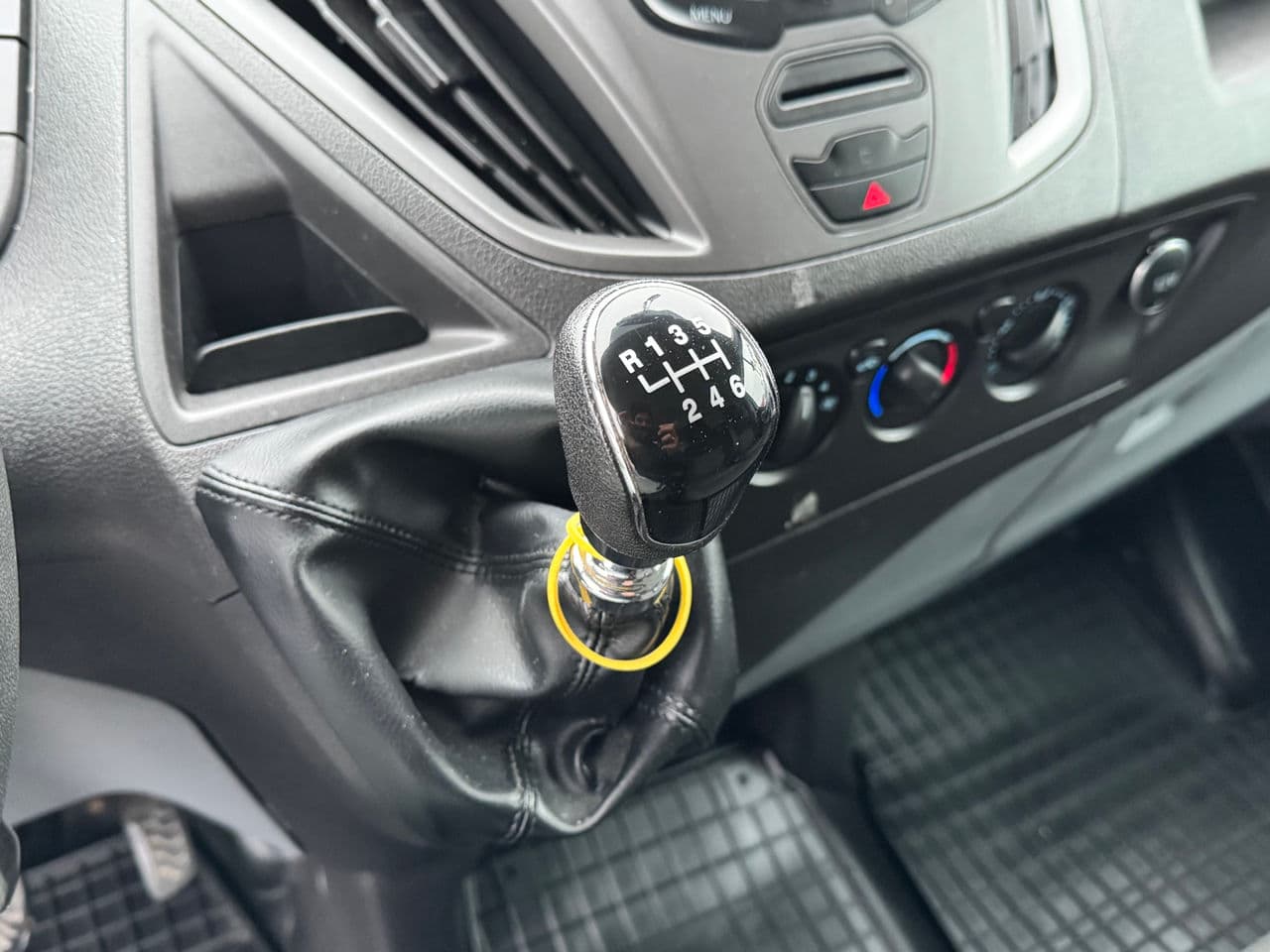 Ford Transit 2013 — Миниатюра 9