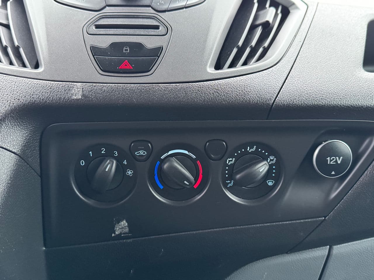 Ford Transit 2013 — Миниатюра 8