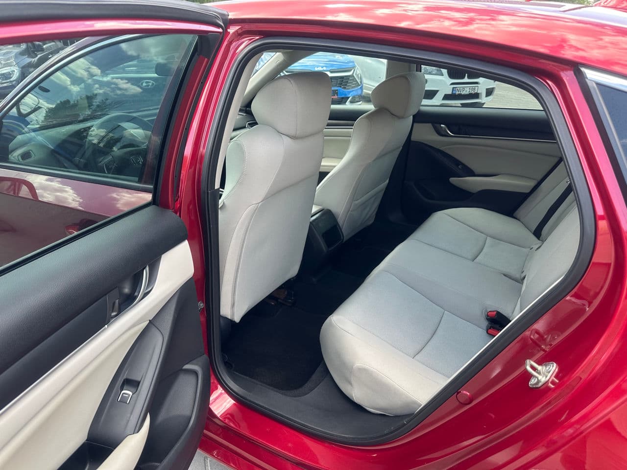 Honda Accord 2018 — Миниатюра 21