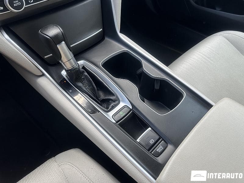 Honda Accord 2018 — Миниатюра 16