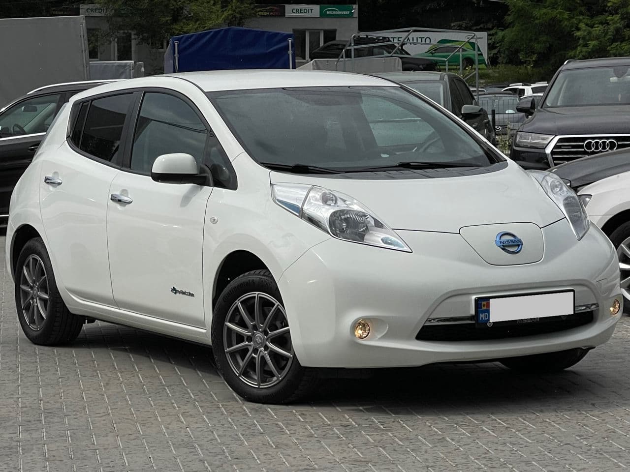 Nissan Leaf 2016 — Миниатюра 3