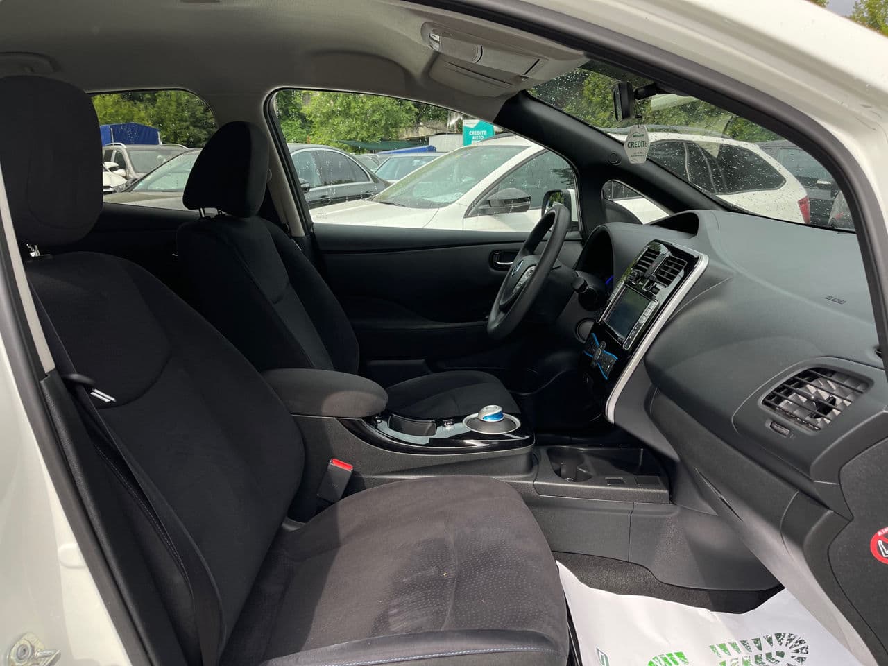 Nissan Leaf 2016 — Миниатюра 15
