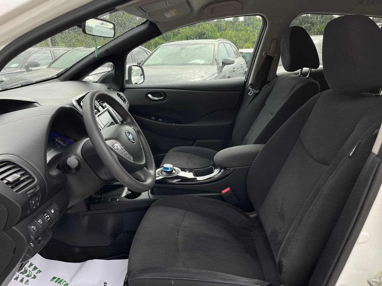 Nissan Leaf 2016 — Миниатюра 6