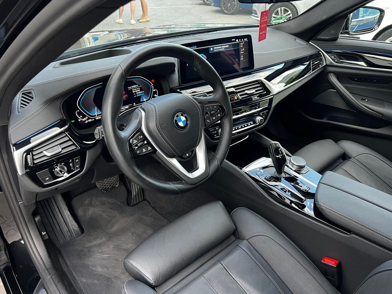 BMW 530e 2020 — Миниатюра 5