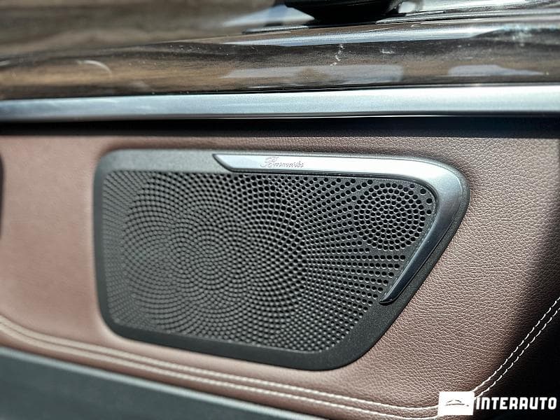 Mercedes V 250 2018 — Миниатюра 26