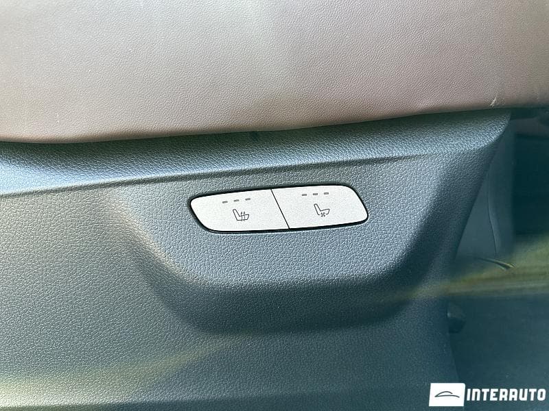 Mercedes V 250 2018 — Миниатюра 25