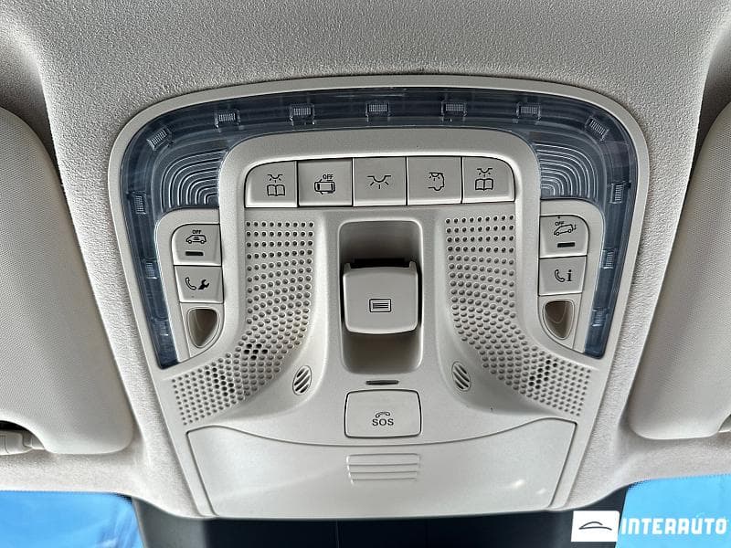Mercedes V 250 2018 — Миниатюра 17