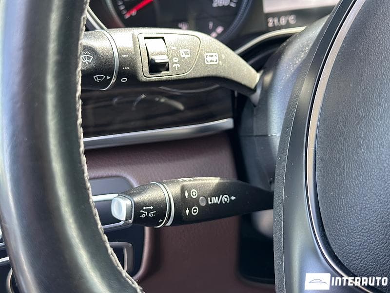 Mercedes V 250 2018 — Миниатюра 12