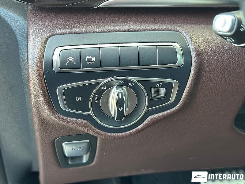 Mercedes V 250 2018 — Миниатюра 11