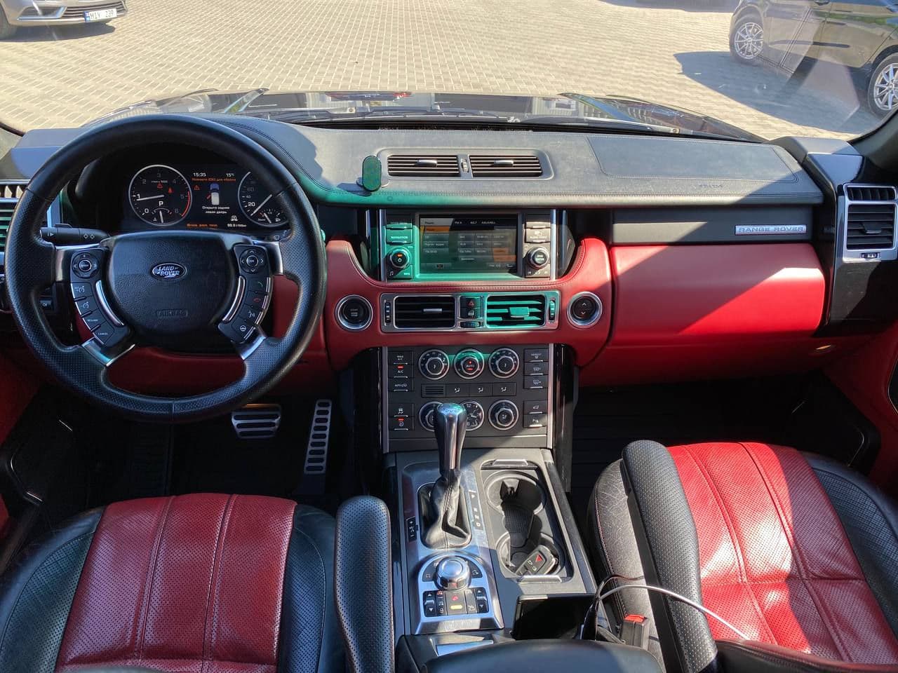 Land Rover Range Rover Vogue 2010 — Миниатюра 9