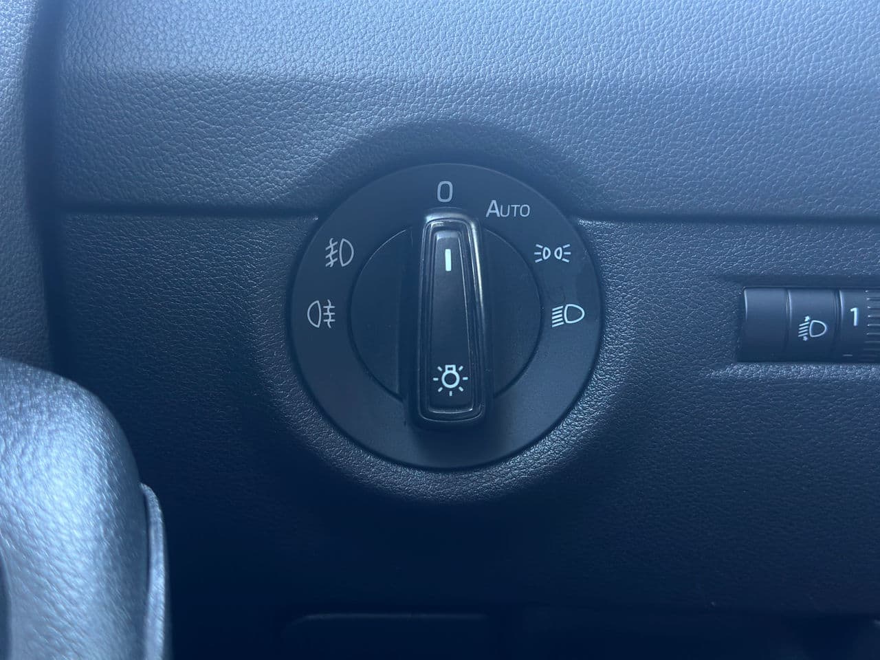 Skoda Octavia 2015 — Миниатюра 9