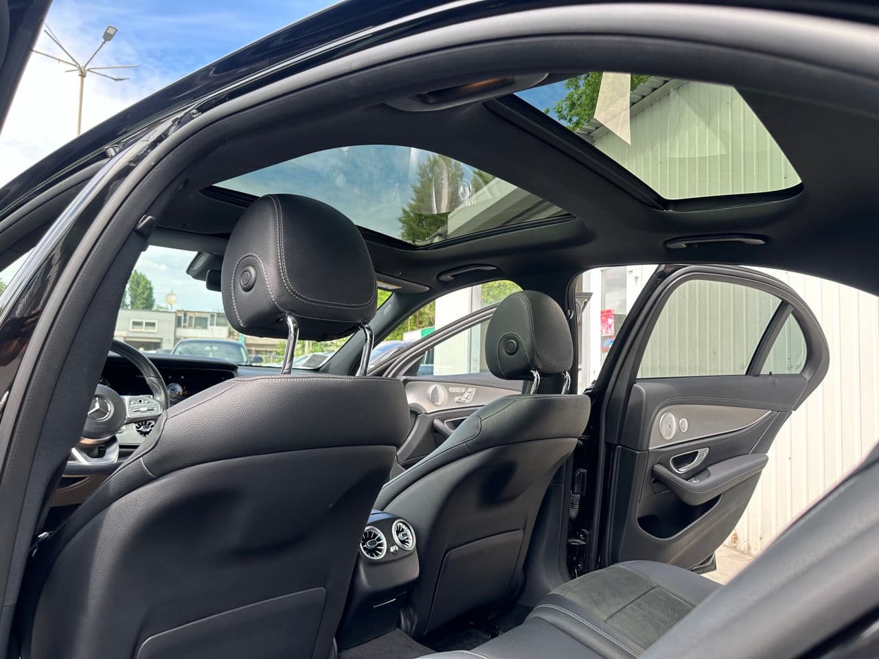 Mercedes E 300de 2020 — Миниатюра 16