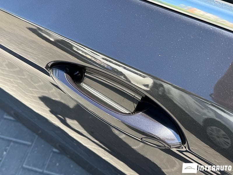 BMW 530e 2018 — Миниатюра 21