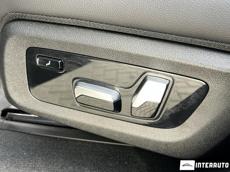 BMW X7 4.0i 2020 — Миниатюра 20