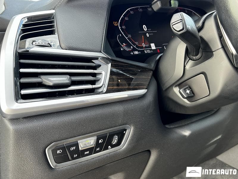BMW X7 4.0i 2020 — Миниатюра 17