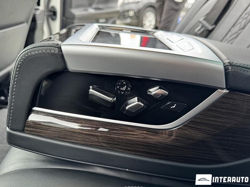 BMW 730 2017 — Миниатюра 27