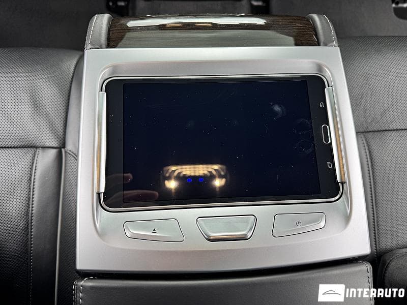 BMW 730 2017 — Миниатюра 28