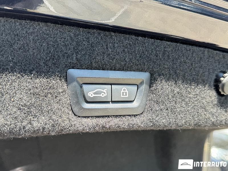 BMW 740 2018 — Миниатюра 28