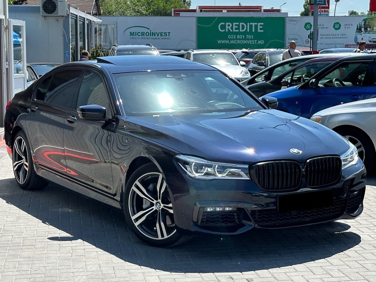 BMW 740 2018 — Миниатюра 3