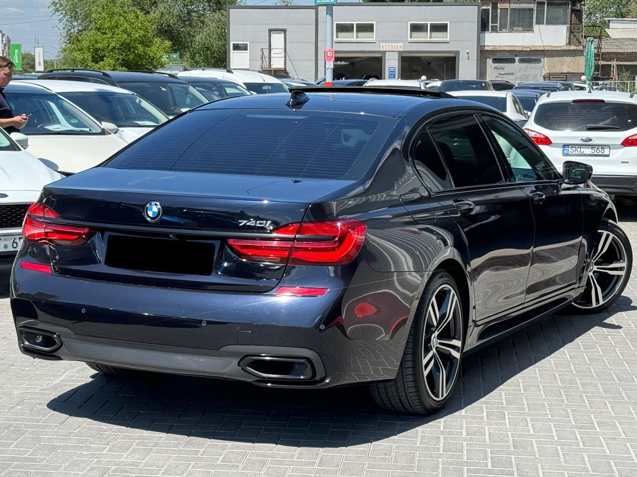 BMW 740 2018 — Миниатюра 4