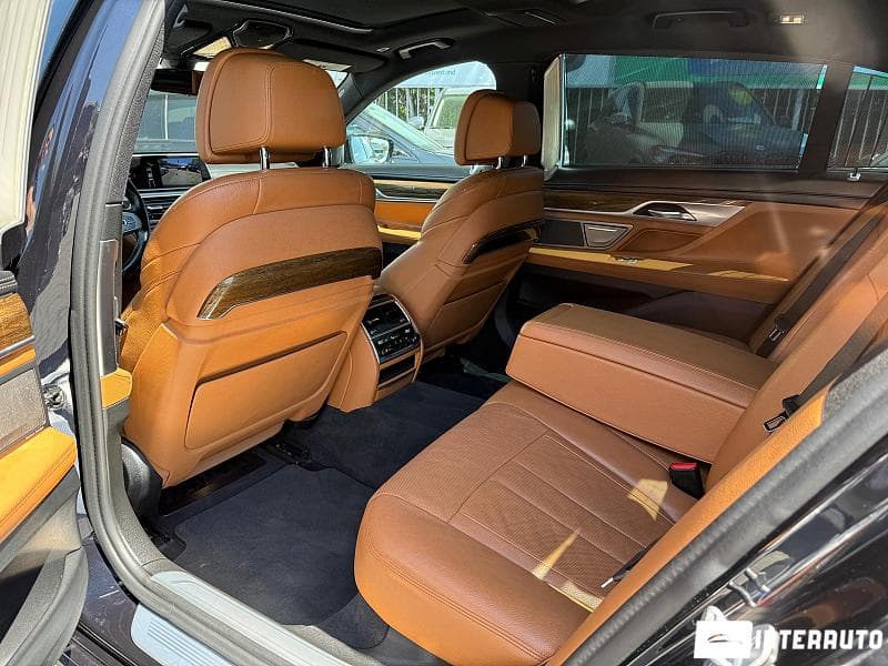 BMW 740 2018 — Миниатюра 23