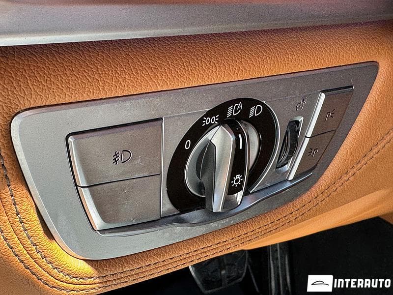 BMW 740 2018 — Миниатюра 8