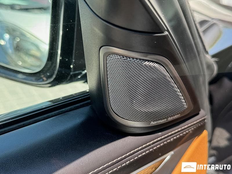 BMW 740 2018 — Миниатюра 12