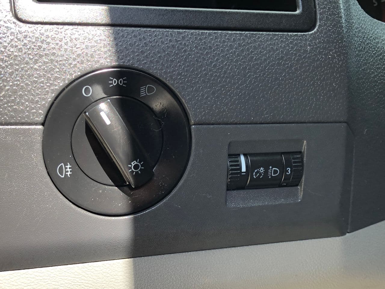Volkswagen Transporter 2010 — Миниатюра 14