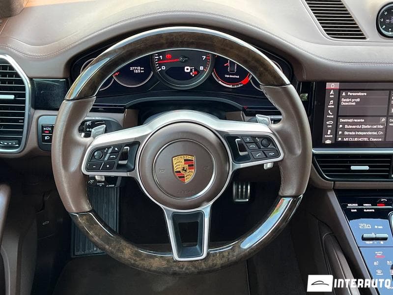 Porsche Cayenne S 2020 — Миниатюра 8