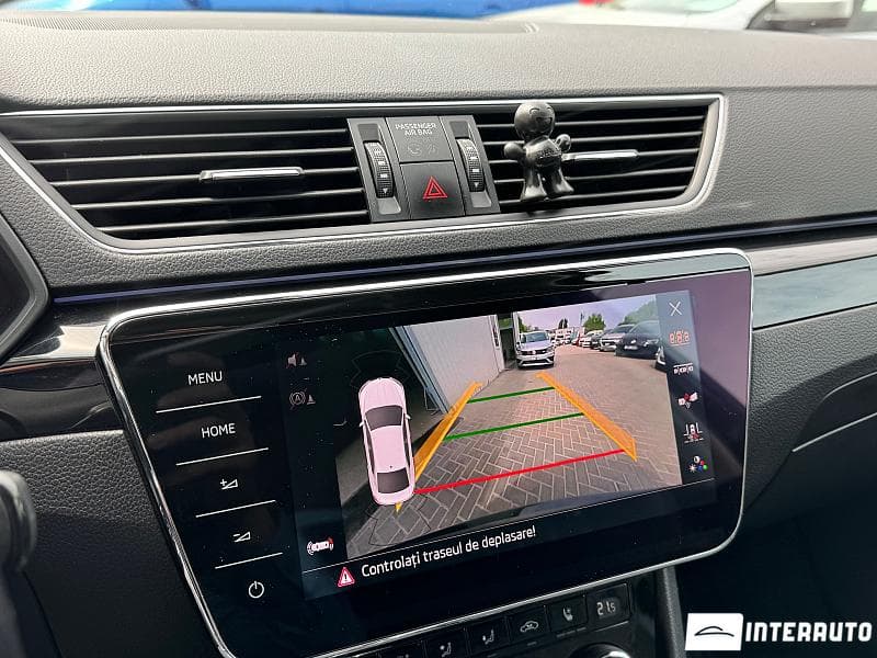 Skoda Superb 2018 — Миниатюра 8