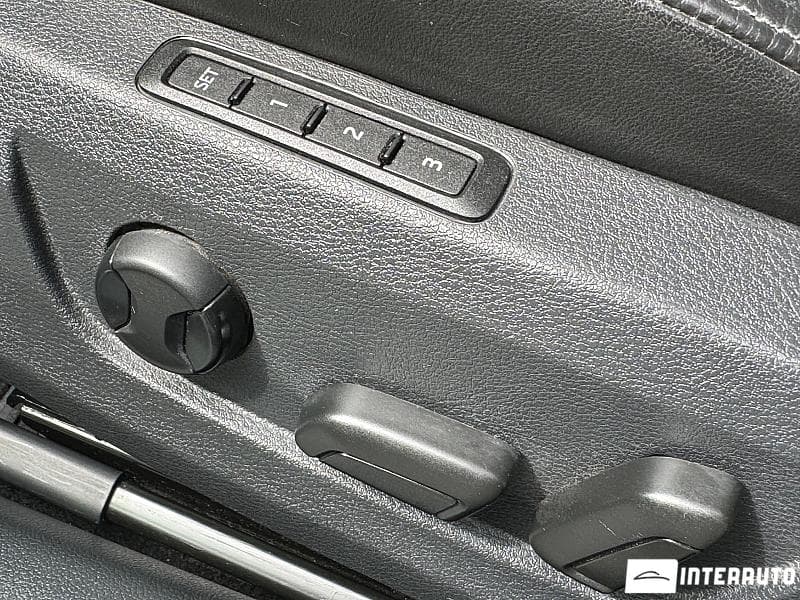 Skoda Superb 2018 — Миниатюра 13