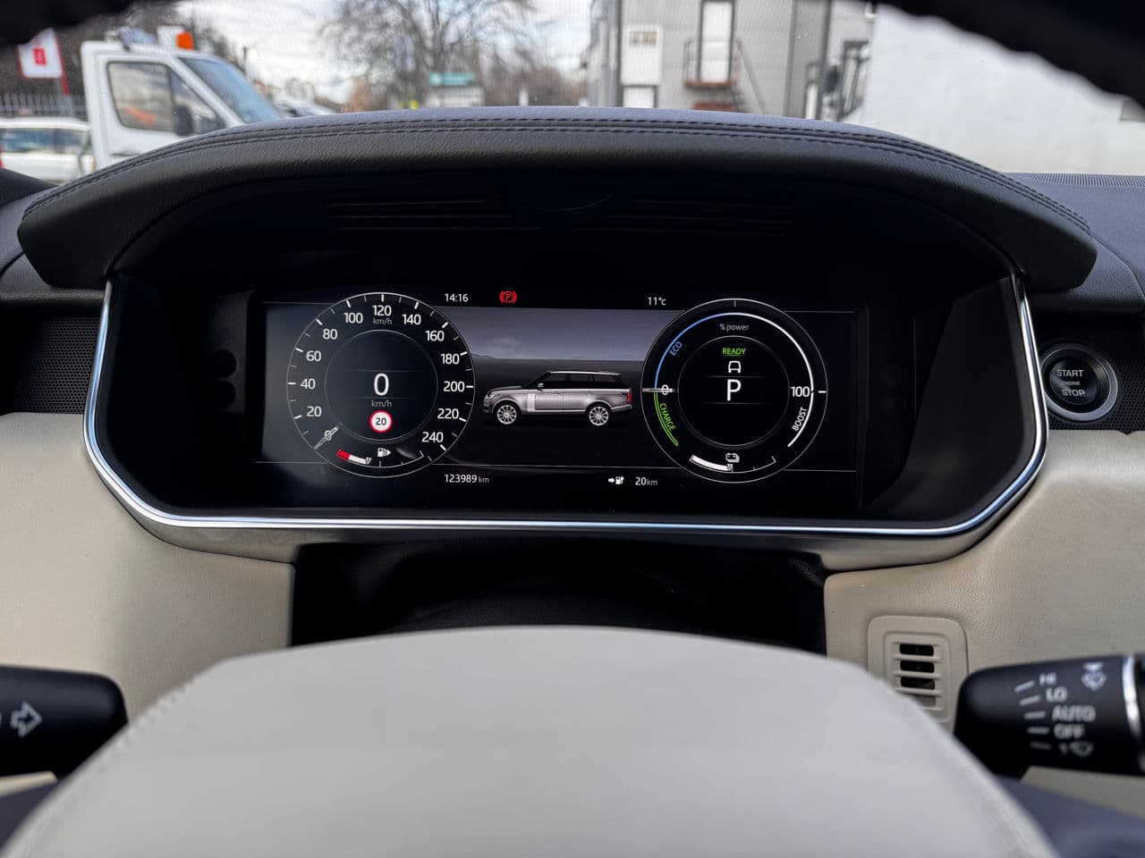 Land Rover Range Rover Vogue 2019 — Миниатюра 9