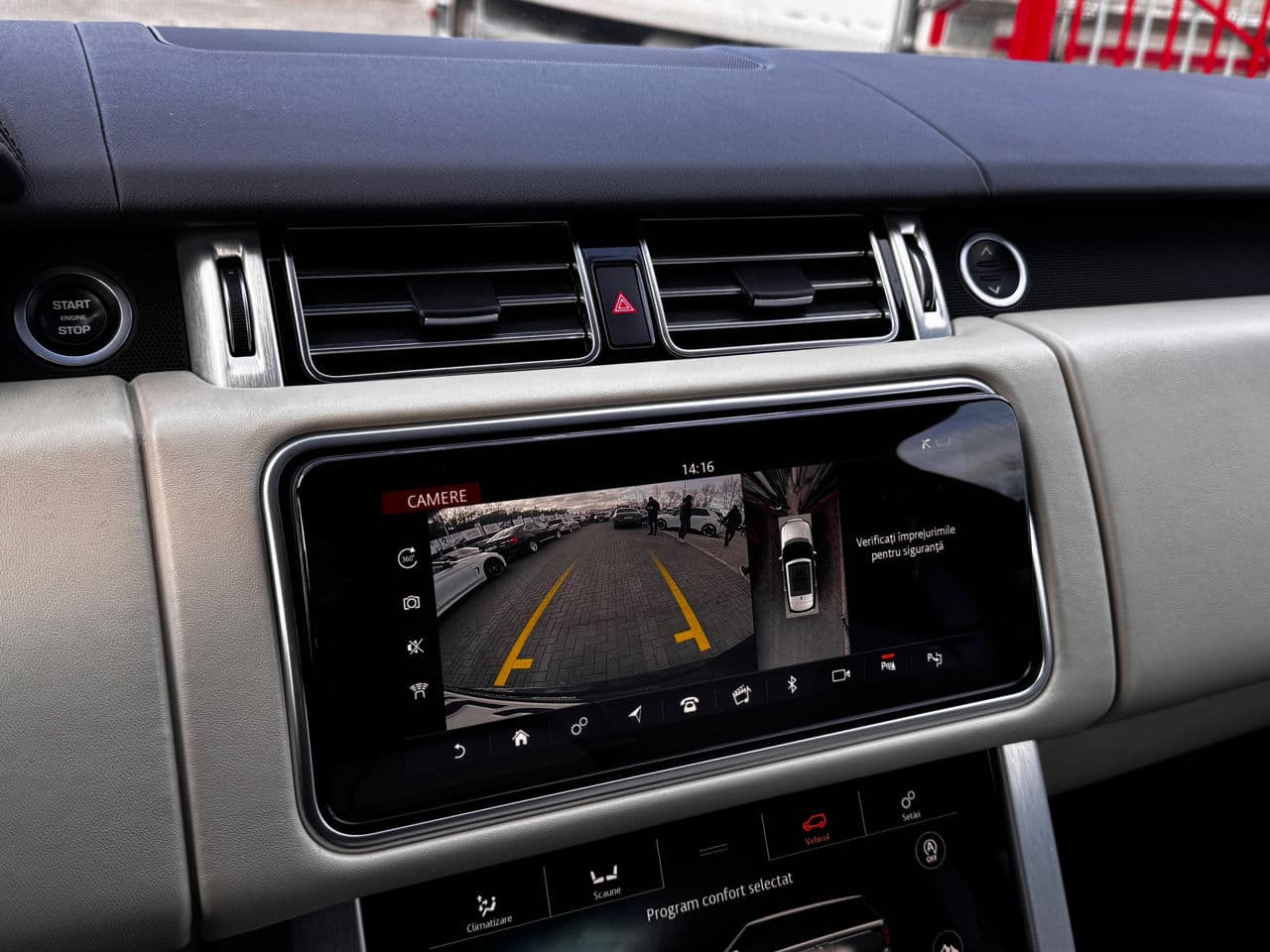Land Rover Range Rover Vogue 2019 — Миниатюра 10