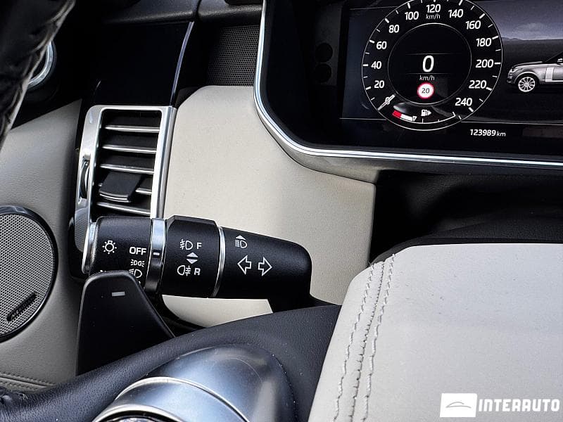 Land Rover Range Rover Vogue 2019 — Миниатюра 19
