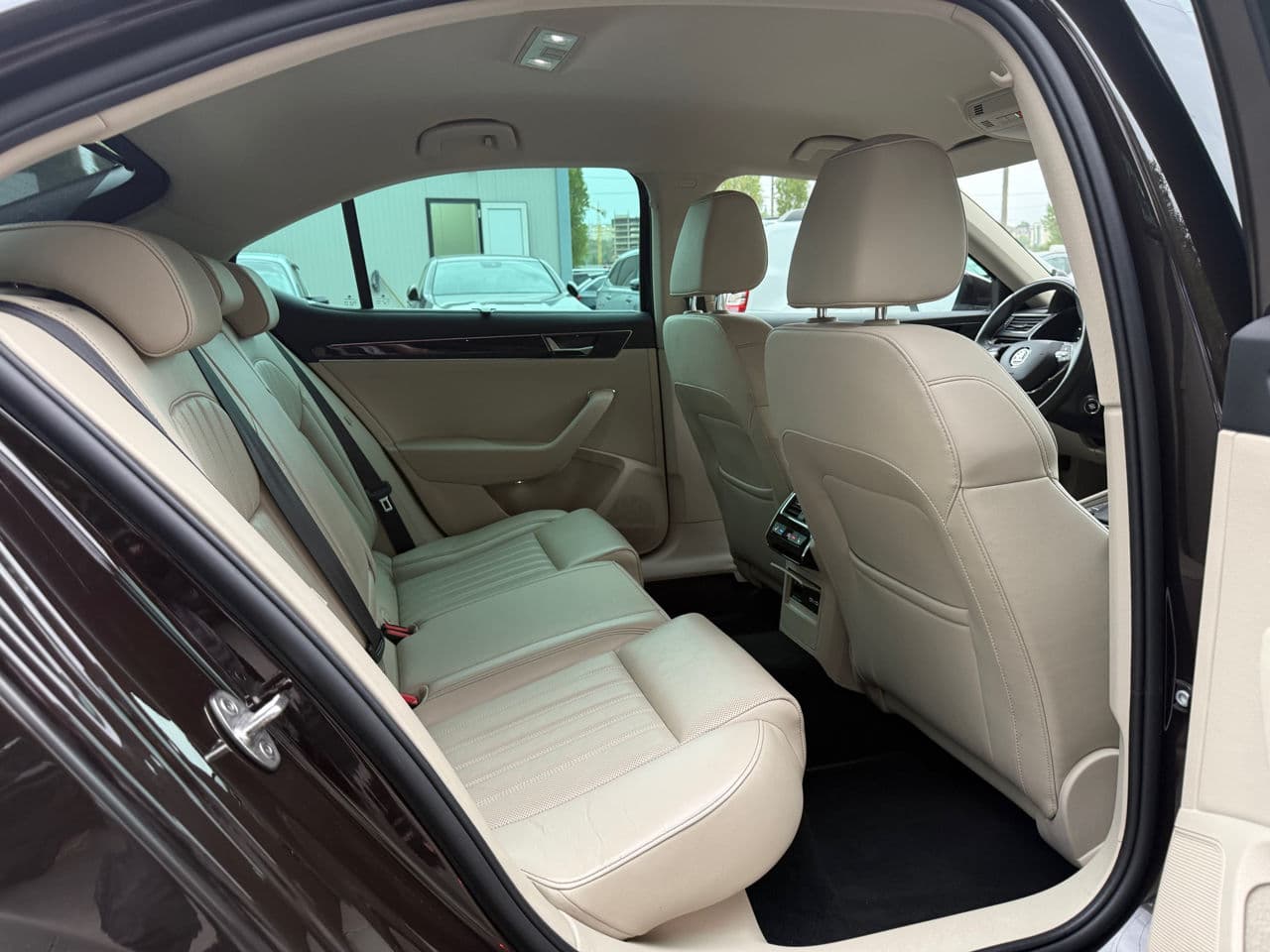 Skoda Superb 2022 — Миниатюра 19