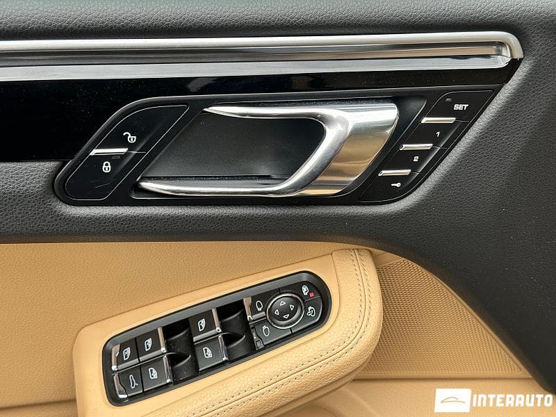 Porsche Macan 2016 — Миниатюра 13
