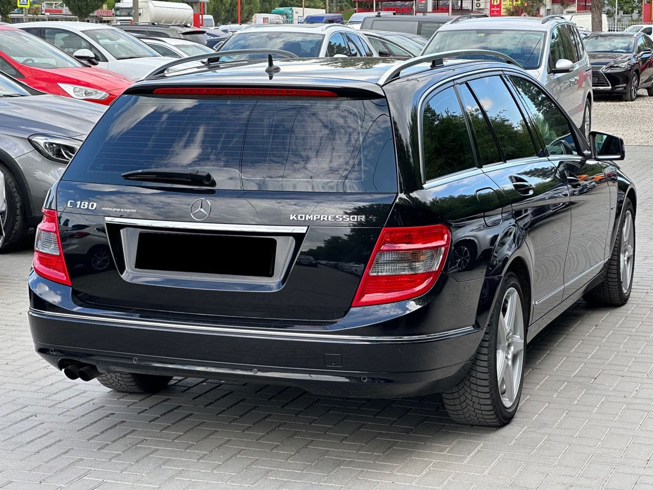 Mercedes C 180 2009 — Миниатюра 4