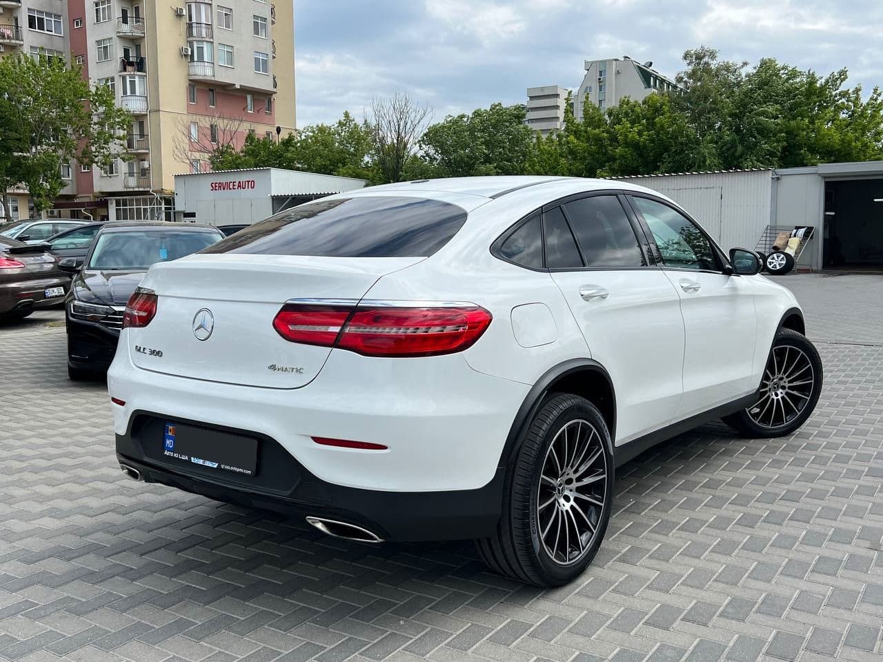 Mercedes GLC 300 Coupe 2019 — Миниатюра 2